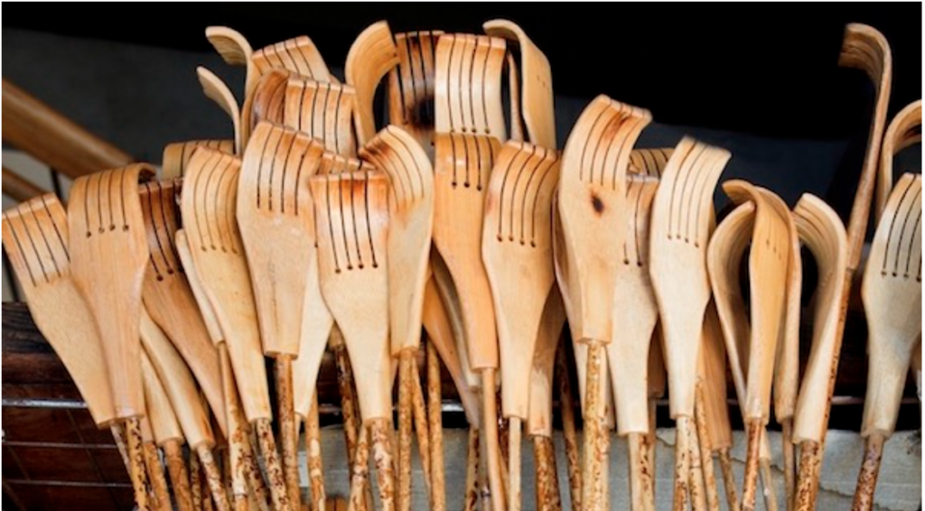 Back scratcher